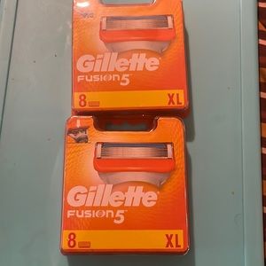 Gillette fusion 5 two packs of 8 = 16